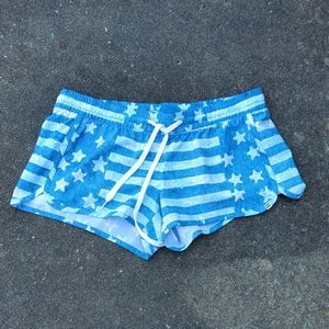 Super cute Billabong surf and swim shorts M